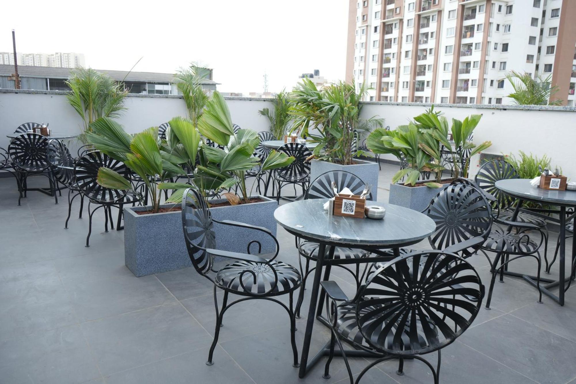 Fabhotel Memories Inn Bangalore Exteriör bild